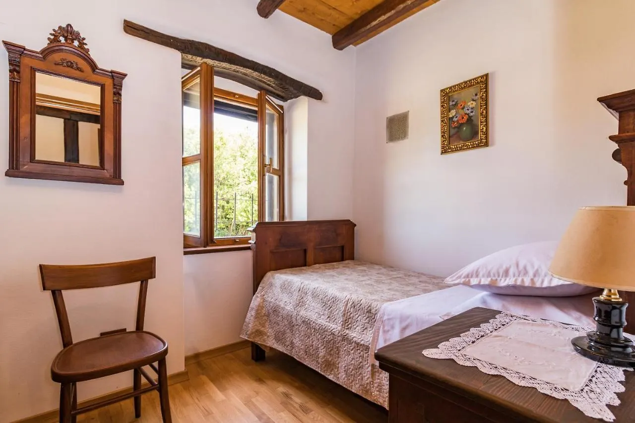Antique Istrian Home Martina Πόρετς Σπίτι διακοπών